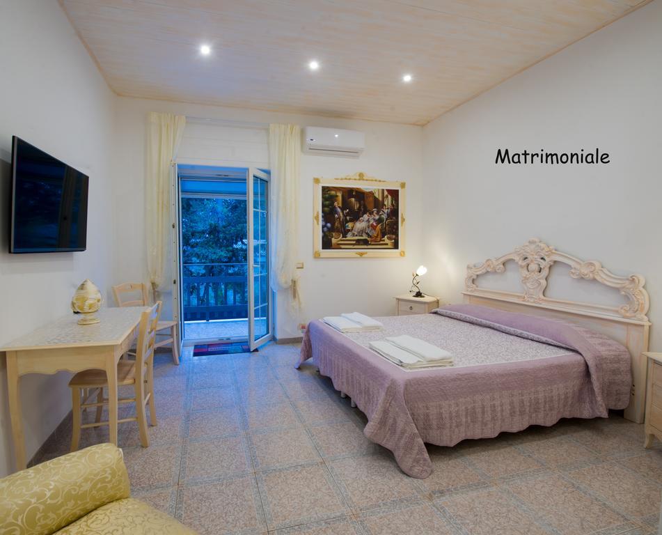 La Cutizza B&B Мартина-Франка Экстерьер фото